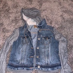 AE JEAN JACKET